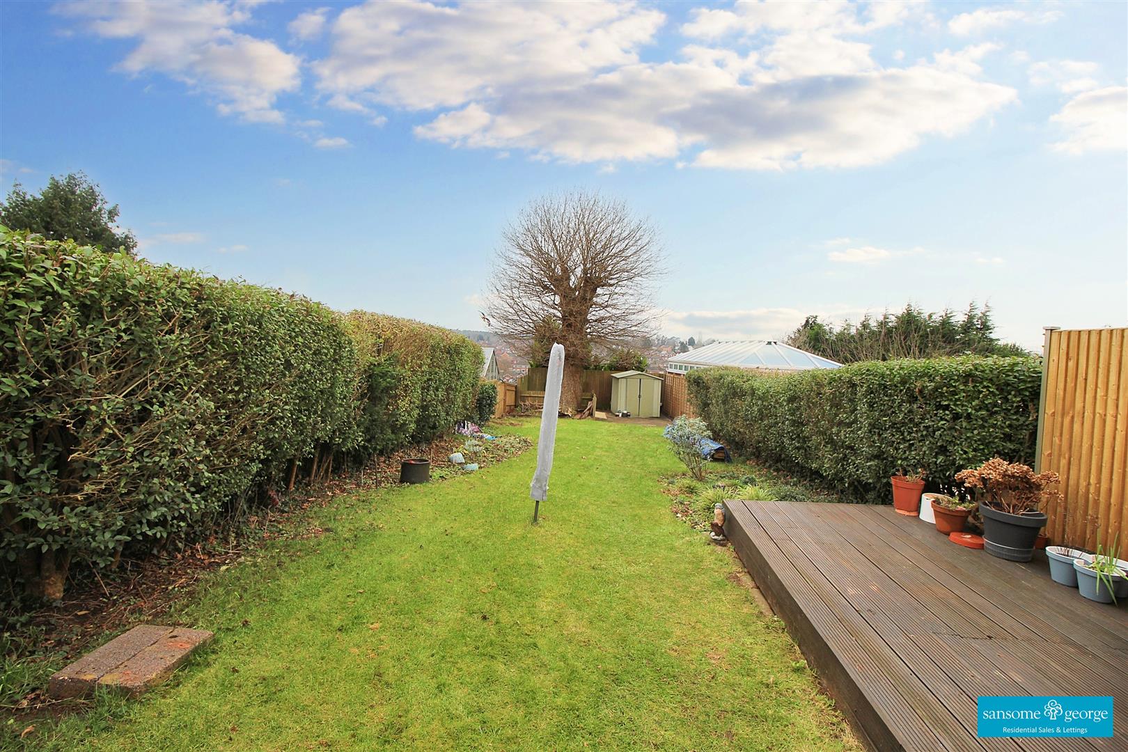 Causmans Way, Tilehurst, Reading